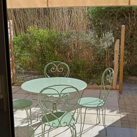 Bord De Apartmán *